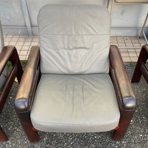 【ジモティー割引で最大15％OFF⭐️】 dyrlund 1人掛けソファー グレー