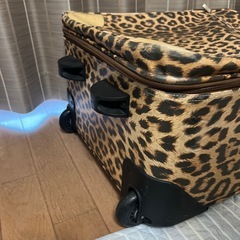 スーツケースの画像