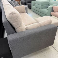 値下げしました！✨️ジモティー割引✨️【ジャングルジャングル堺初芝店】　3人掛けソファー　幅(W)1940mm × 奥行(D)845(1420)mm × 高さ(H)570mm【()内はオットマン使用時】　堺市（東区　西区　北区　南区　堺区　美原区）高石市　泉大津市　忠岡町　和泉市　松原市　大阪狭山市の画像