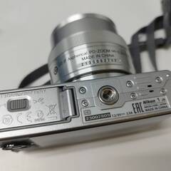 【訳アリ】Nikon 1 J4 ミラーレス一眼/10-30mmレンズキット付き！の画像
