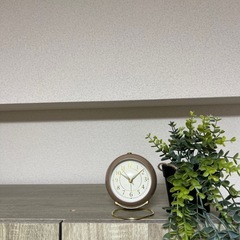 【未使用】ミニ置き時計　アラーム機能付きの画像