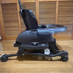 combi ネムリラおやすチェアの画像