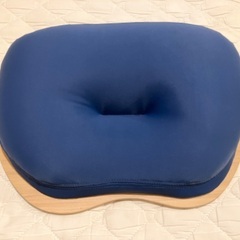 【未使用】クッションテーブルの画像