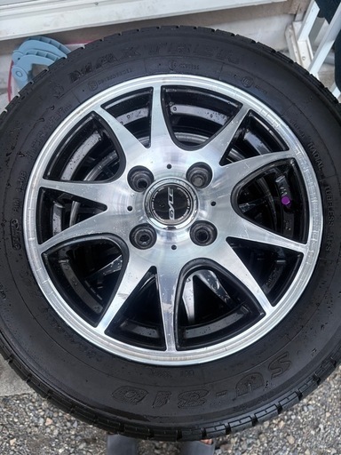 アルミ　タイヤ