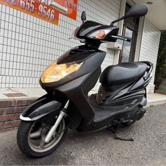 ★11万円！シグナスx 2型　リアタイヤ新品！国内　セル1 実動車　ヤマハ　小型　スクーター　シグナス　SE44Jの画像