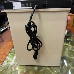 ★キレイ★ナカバヤシ パーソナルシュレッダー NSE-104 ベージュ スタンダードモデル　の画像