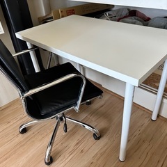 IKEA テーブルの画像