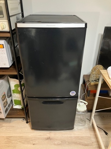 パナソニック 冷蔵庫 Panasonic NR-BW14CJ-K 車輪荷台付き 2019年式 一人暮らし用※2025年9月末まで使っていました。