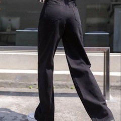 【限定値下げ中】DAZY ハイウエスト ジーンズの画像