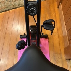 フィットネスバイク（エアロバイク）の画像