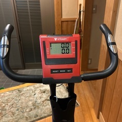 フィットネスバイク（エアロバイク）の画像