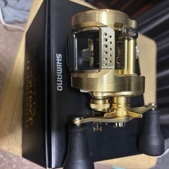 SHIMANOのCALCUTTA CONQUEST MD 400XGLHの画像