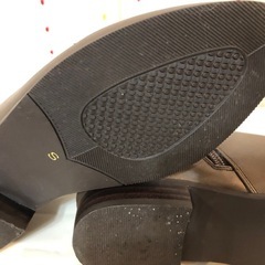 レディース用合皮ブーツSサイズの画像