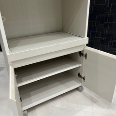 【まもなく掲載終了】食器棚の画像