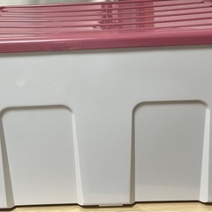 衣装ケースの画像