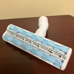 たぶん布団用？ 掃除機ヘッドの画像