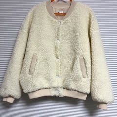 ミッキーマウス ボアジャケットM　ゆったりシルエット オフホワイト系の画像