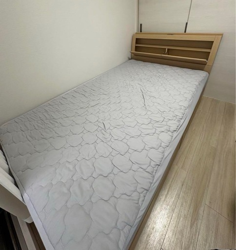 セミダブルベットフレーム+マットレス