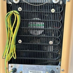 amadana製スタンド型ウォーターサーバーの画像