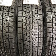 【新品】YOKOHAMA ice GUARD iG70 165/70R14 81Q 14インチ スタッドレス 4本 21年製 ヴィッツ パッソ ベルタ ポルテ スペイド等(STR013)の画像