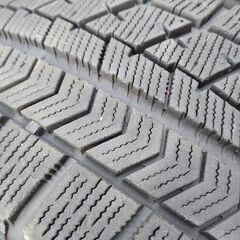 冬 フィット FIT デミオ コルト【富山】人気★シュナイダー★175/65R14 ブリヂストン 中古４本 スタッドレスタイヤ 14インチの画像