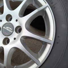 冬 フィット FIT デミオ コルト【富山】人気★シュナイダー★175/65R14 ブリヂストン 中古４本 スタッドレスタイヤ 14インチの画像