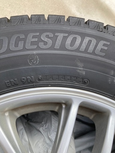 ブリザック スタッドレス　ブリヂストン　VRX3 195/65/r15 タイヤ&ホイール4本セット