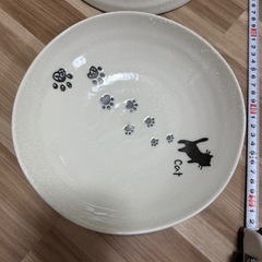 猫柄のカレー皿等の画像