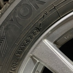 175/70R14  コンパクトカー　アルミホイール付き
の画像