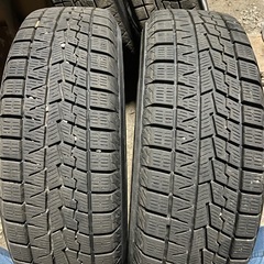 175/70R14  コンパクトカー　アルミホイール付き
の画像