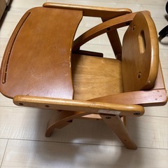 【無料】木製ベビーチェアの画像