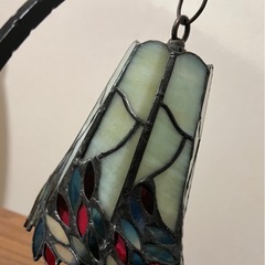 ステンドグラス テーブルランプ 配達可能の画像