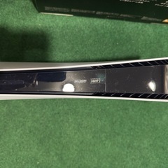 PlayStation5 デジタルエディション CFI-1100B アローン(Allone)PS5用有線コントローラー BK 付きの画像