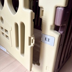 ベビー ペット サークル ベージュxブラウンの画像