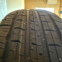 ランクル300純正タイヤ4本セット新車外しの画像