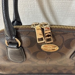 【COACH ショルダー兼ハンドバッグ】の画像