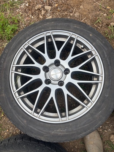 スタッドレスアルミホイール付