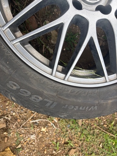 スタッドレスアルミホイール付