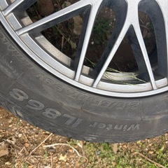 スタッドレスアルミホイール付の画像