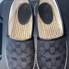 GUCCIのスリッポンの画像