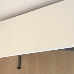 昇降式　テーブルの画像