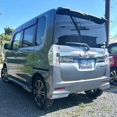 綺麗なタントカスタムが新着入庫しました🚗✨禁煙車・フリップダウンモニター・片側パワースライドドア・15インチアルミホイール・スマートアシスト・Bluetooth・メモリーナビ・プッシュスタートなど装備充実しております✨興味ある方は是非お問い合わせ下さい☺️！！の画像