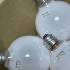 電球たくさんの画像