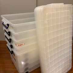 【取引予定者決定済】キャスター付きプラスチック収納衣装ケース5個の画像
