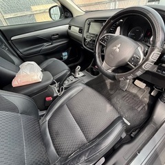 Mitsubishi Outlanderの画像