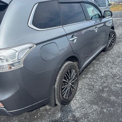 Mitsubishi Outlanderの画像