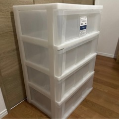 衣装ケースの画像