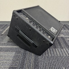 ベースアンプ　ampeg  BA-108の画像
