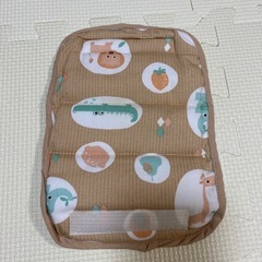 yamatoyaのすくすくチェアのチェアクッション、ガードカバー、説明書付きの画像