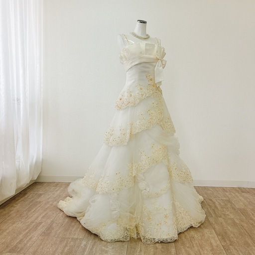 ウェディングドレス　結婚式　ドレス　フリーサイズ